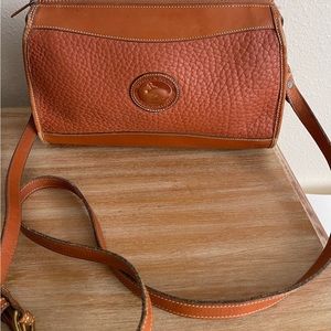 Vintage Dooney & Bourke Brown Pebbled Leather Shoulder Crossbody Purse Bag